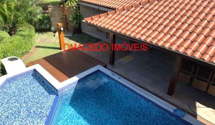 Casa para venda em Condominio Lagoinha de 352.00m² com 4 Quartos, 2 Suites e 2 Garagens