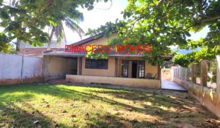 Casa para venda em Praia Maranduba de 412.00m² com 3 Quartos, 1 Suite e 6 Garagens