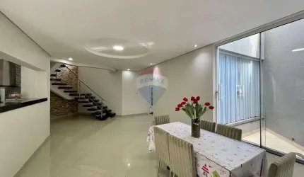 Casa para venda em Residencial Parque Rochele Ii de 238.00m² com 3 Quartos, 1 Suite e 2 Garagens