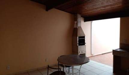 Casa para venda e aluguel em Altos Dos Ypês de 250.00m² com 2 Quartos, 1 Suite e 2 Garagens