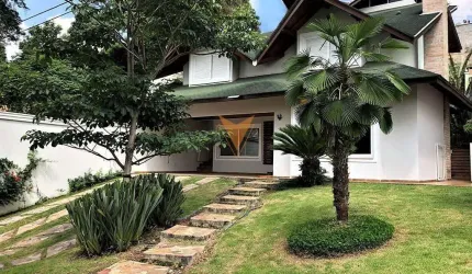 Casa para venda em Parque Nova Jandira de 281.51m² com 3 Quartos, 1 Suite e 4 Garagens