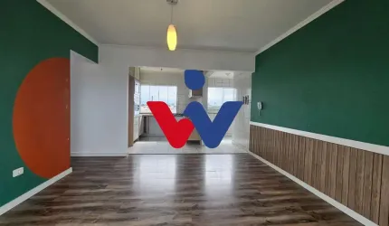 Apartamento para venda em Capão Raso de 70.00m² com 3 Quartos e 2 Garagens