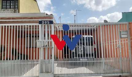 Casa para venda em Uberaba de 124.00m² com 2 Quartos e 2 Garagens