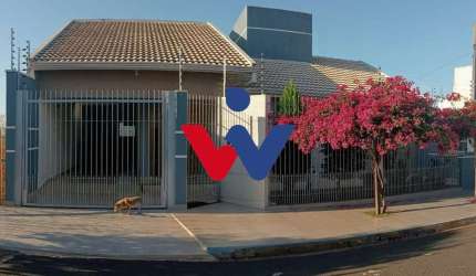 Casa para venda em Residencial São José Iii de 130.00m² com 3 Quartos, 1 Suite e 2 Garagens