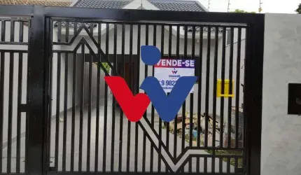 Casa para venda em Centro de 82.00m² com 3 Quartos e 2 Garagens