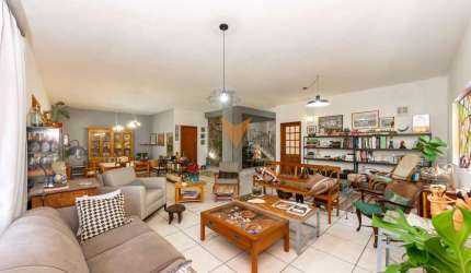 Casa para venda em Granja Viana Ii de 459.00m² com 5 Quartos, 2 Suites e 6 Garagens