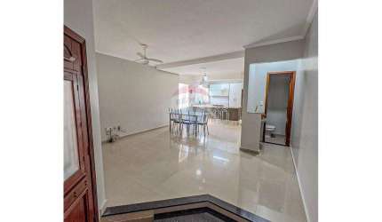 Casa para venda em Parque Aeroporto de 182.58m² com 3 Quartos, 3 Suites e 3 Garagens