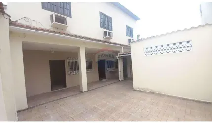 Casa para alugar em Freguesia (ilha Do Governador) de 110.00m² com 3 Quartos e 1 Garagem