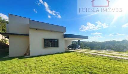 Casa de Condomínio para venda em Caxambu de 250.00m² com 3 Quartos, 2 Suites e 8 Garagens