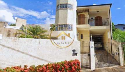 Casa para venda em Jardim Chapadão de 321.00m² com 3 Quartos, 1 Suite e 2 Garagens