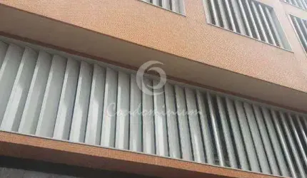 Sala Comercial para venda em Centro de 66.00m² com 2 Garagens