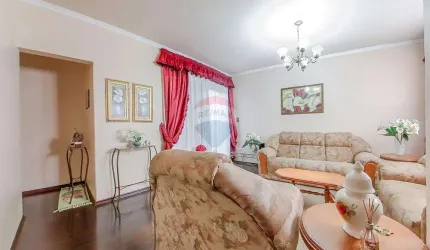 Casa para venda em Jardim Santa Marta de 167.69m² com 3 Quartos, 1 Suite e 2 Garagens