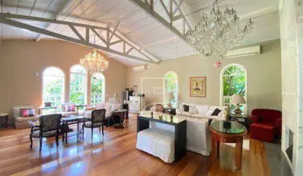 Casa para venda em Granja Viana de 800.00m² com 5 Quartos, 1 Suite e 12 Garagens