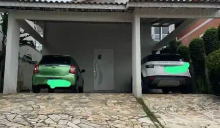 Casa para venda em Parque Nova Jandira de 425.00m² com 4 Quartos, 4 Suites e 3 Garagens
