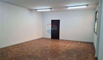 Sala Comercial para alugar em Centro de 44.00m²