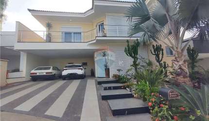 Casa de Condomínio para venda em Parque Ibiti Reserva de 312.00m² com 4 Quartos, 2 Suites e 4 Garagens