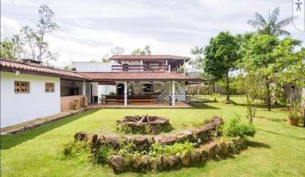 Casa para venda em Folha Seca de 252.50m² com 3 Quartos, 3 Suites e 4 Garagens