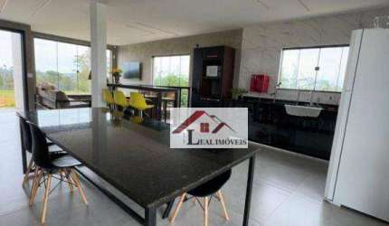Casa de Condomínio para venda em Portal de 186.00m² com 4 Quartos, 4 Suites e 5 Garagens