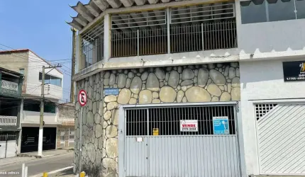 Sobrado para venda em Vila Jacuí de 180.00m² com 4 Quartos, 1 Suite e 2 Garagens