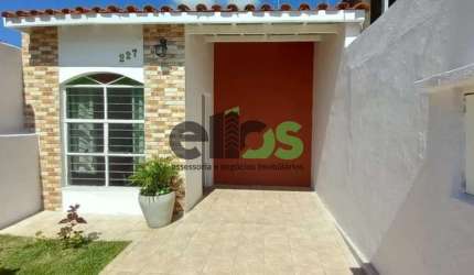 Casa para venda em Parque Manchester de 75.00m² com 2 Quartos e 1 Garagem