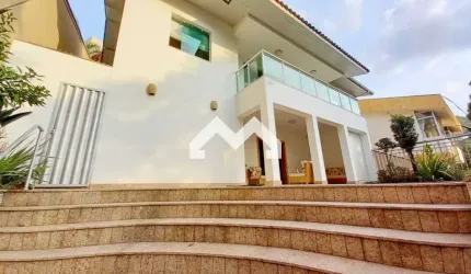 Casa para venda em Comiteco de 500.00m² com 5 Quartos, 5 Suites e 4 Garagens