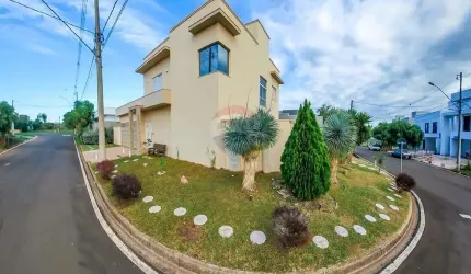 Casa de Condomínio para venda em Jardim Terras De Carolina de 237.00m² com 4 Quartos, 3 Suites e 2 Garagens