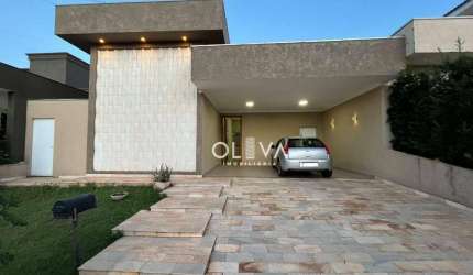 Casa de Condomínio para alugar em Condomínio Recanto Do Lago de 220.00m² com 3 Quartos, 3 Suites e 4 Garagens