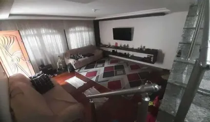 Casa para venda em Assunção de 220.00m² com 3 Quartos, 1 Suite e 5 Garagens