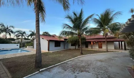 Chácara para alugar em Colinas de Indaiatuba de 1250.00m² com 3 Quartos, 1 Suite e 6 Garagens