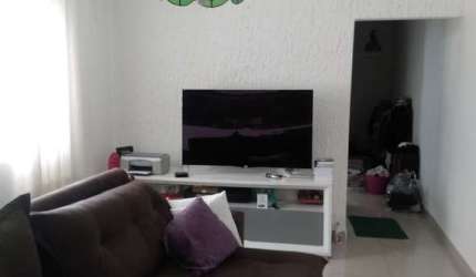 Sobrado para venda em Centro de 208.00m² com 3 Quartos, 1 Suite e 3 Garagens