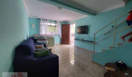 Casa para venda em Centro de 389.00m² com 4 Quartos, 1 Suite e 7 Garagens