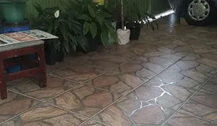 Casa para venda em Centro de 180.00m² com 2 Quartos e 2 Garagens