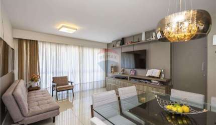 Apartamento para venda em Água Verde de 116.00m² com 3 Quartos, 1 Suite e 2 Garagens