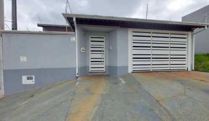 Casa para venda em Jardim Cambuí de 158.00m² com 3 Quartos, 1 Suite e 4 Garagens