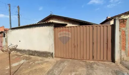 Casa para venda em Jardim Palmeiras de 69.00m² com 3 Quartos e 2 Garagens