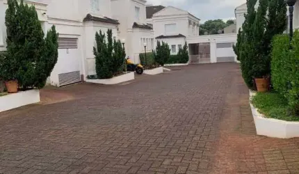 Casa para venda em Jardim Nova Yorque de 178.00m² com 3 Quartos, 1 Suite e 2 Garagens
