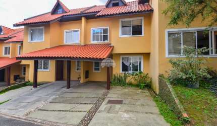 Sobrado para venda em Santo Inácio de 90.00m² com 3 Quartos, 1 Suite e 2 Garagens