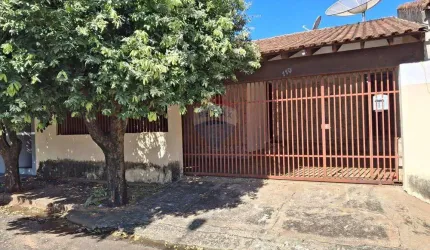 Casa para venda em Jardim Linense de 127.00m² com 3 Quartos e 2 Garagens
