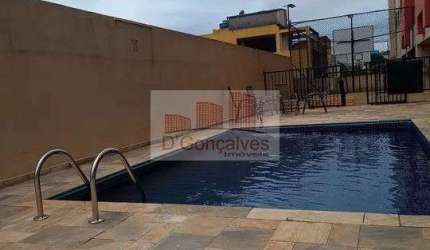 Apartamento para alugar em Centro de 51.00m² com 2 Quartos e 1 Garagem