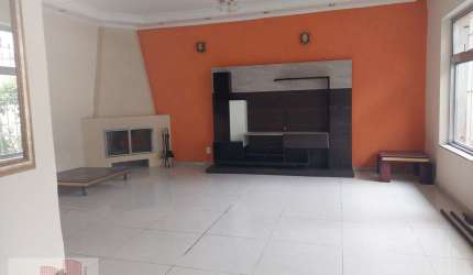 Casa para venda em Centro de 280.00m² com 3 Quartos, 1 Suite e 2 Garagens