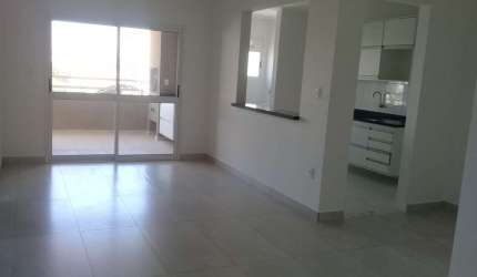 Apartamento para alugar em Jaboticabeiras de 105.00m² com 3 Quartos, 1 Suite e 2 Garagens