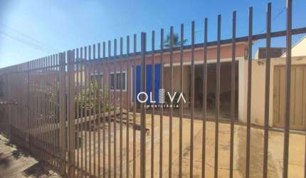 Casa para venda em Parque Industrial de 233.00m² com 3 Quartos, 1 Suite e 3 Garagens