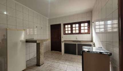 Casa para venda em Conjunto Residencial Jardim Do Mirante de 132.00m² com 3 Quartos e 4 Garagens