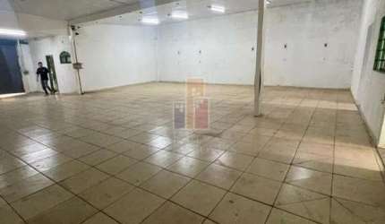 Galpão / Depósito / Armazém para venda e aluguel em Vila Seabra de 356.00m²