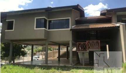 Casa para venda em Nova Gardênia de 445.00m² com 4 Quartos, 4 Suites e 10 Garagens