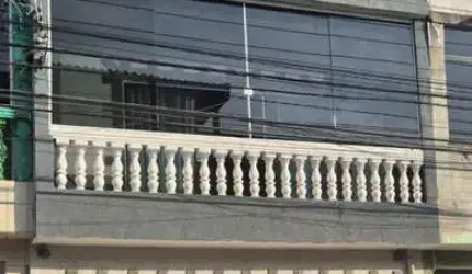 Sobrado para venda em Jardim Miragaia de 200.00m² com 2 Quartos, 1 Suite e 2 Garagens