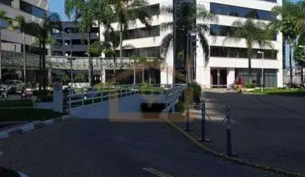 Sala Comercial para venda em Alphaville Centro Industrial E Empresarial/alphaville. de 105.00m² com 3 Garagens
