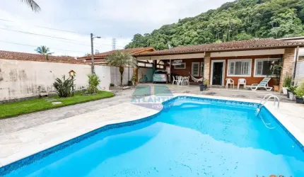 Casa para venda em Praia Da Lagoinha de 207.00m² com 4 Quartos, 1 Suite e 6 Garagens