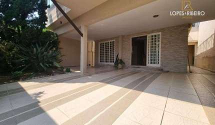 Sobrado para venda em Jardim Bom Pastor de 220.00m² com 3 Quartos, 2 Suites e 2 Garagens