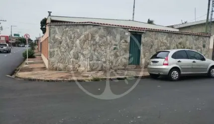 Casa para venda em Campos Elíseos de 300.00m² com 3 Quartos, 1 Suite e 4 Garagens